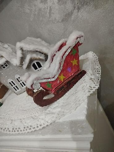 Prodajem ručno rađene novogodišnje dekorativne kućice sa imitacijom na lalafo.rs — 4 Prodajem ručno rađene novogodišnje dekorativne kućice sa imitacijom — 4