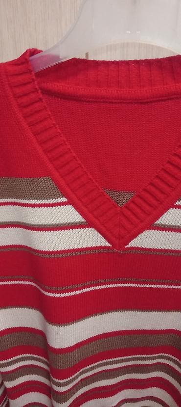 Women's Sweaters, Cardigans: Ženski dzemper, V izrez, M veličina.
Domaći proizvodjač at lalafo.rs — 3 Women's Sweaters, Cardigans: Ženski dzemper, V izrez, M veličina.
Domaći proizvodjač — 3