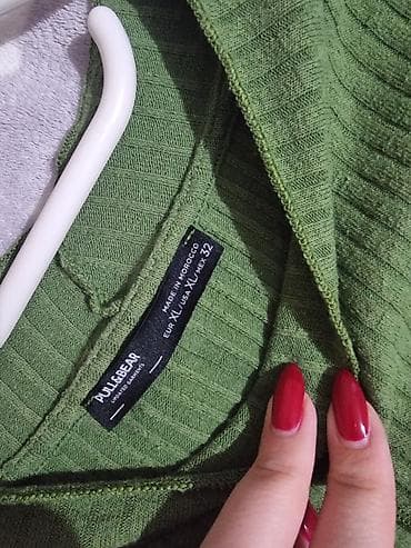 Pull&bear haljina bez ostecenja pristojne duzine udobna i uz telo na lalafo.rs — 2 Pull&bear haljina bez ostecenja pristojne duzine udobna i uz telo — 2