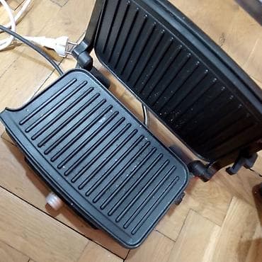 Toster VOX za dupli sendvič istovremeno i kao nov je Mogućnost dostave na lalafo.rs — 1 Toster VOX za dupli sendvič istovremeno i kao nov je Mogućnost dostave — 1