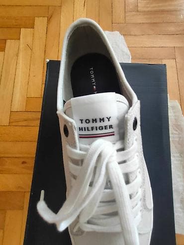 Patike TOMMY HILFIGER (ORIGINAL)-NOVE na lalafo.rs — 3 Patike TOMMY HILFIGER (ORIGINAL)-NOVE — 3