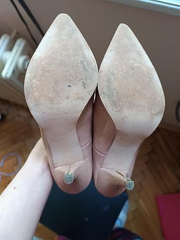 Women's Footwear: Prodajem salonke Zara, broj 39, cipele su nošene par puta sa tragovima at lalafo.rs — 3 Women's Footwear: Prodajem salonke Zara, broj 39, cipele su nošene par puta sa tragovima — 3