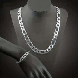 Hirursli celik. Ogrlica i narukvica 2500din 🔥 na lalafo.rs Hirursli celik. Ogrlica i narukvica 2500din 🔥