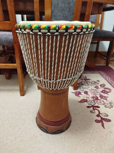 African instrument Djembe moze da se svira ili da bude ukras u kuci na lalafo.rs African instrument Djembe moze da se svira ili da bude ukras u kuci