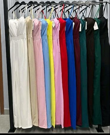 Overalls: Kombinezon
Cena 2900
Uni vel
V23 at lalafo.rs — 6 Overalls: Kombinezon
Cena 2900
Uni vel
V23 — 6