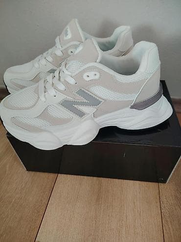 New Balance zenske patike, brojevi dostupni od 36-41 na lalafo.rs New Balance zenske patike, brojevi dostupni od 36-41