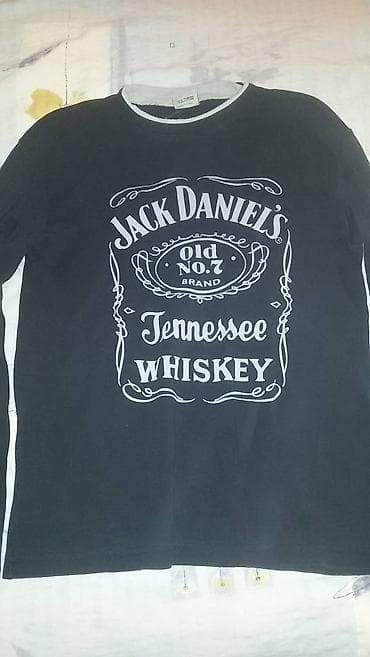 Personal Items: T-shirt color - Black at lalafo.rs — 1 Personal Items: T-shirt color - Black — 1