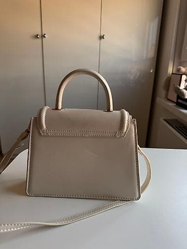 Zara bež torbica, nosena jednom at lalafo.rs — 2 Zara bež torbica, nosena jednom — 2