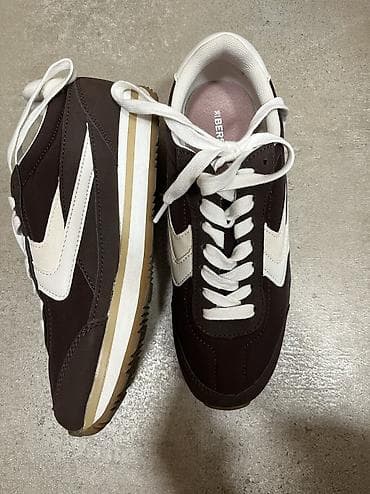 Bershka nove retro patike. 36. ☺️ na lalafo.rs Bershka nove retro patike. 36. ☺️