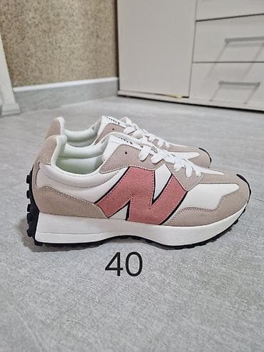 New Balance 327 patike – broj 40 - Boje: bež, bela i ružičasta, sa na lalafo.rs — 1 New Balance 327 patike – broj 40 - Boje: bež, bela i ružičasta, sa — 1