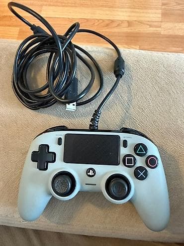 Džojstik za PS4 - kompaktni kontrolerr u sivoj boji, dizajniran za at lalafo.rs — 1 Džojstik za PS4 - kompaktni kontrolerr u sivoj boji, dizajniran za — 1
