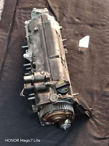 Fiat panda 3 glava motora sa bregastama 1.2 benzin 69 kw na lalafo.rs Fiat panda 3 glava motora sa bregastama 1.2 benzin 69 kw