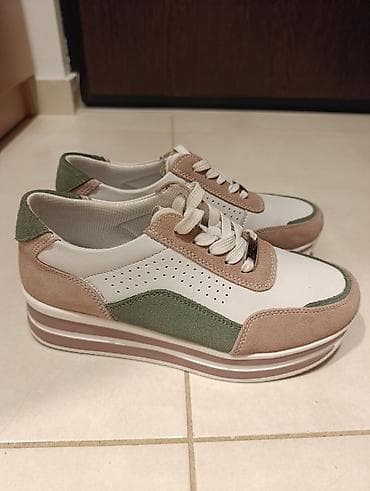 Ženske patike sa platformom - Dizajn: kombinacija bele kože sa na lalafo.rs — 1 Ženske patike sa platformom - Dizajn: kombinacija bele kože sa — 1