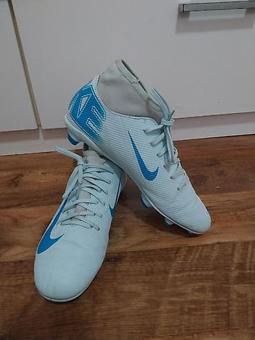 Sport & Hobby: Kopacke Nike broj 42 su u odlicnom stanju sa sitnim tragovima at lalafo.rs — 1 Sport & Hobby: Kopacke Nike broj 42 su u odlicnom stanju sa sitnim tragovima — 1