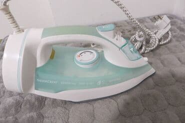 Irons: SILVER CRESTEE pegla na paru sa bazom 2400W, bez bilo kakve greske at lalafo.rs — 3 Irons: SILVER CRESTEE pegla na paru sa bazom 2400W, bez bilo kakve greske — 3
