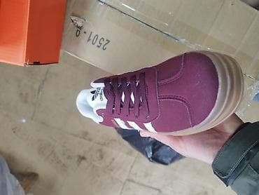 Bordo Adidas samba patike sa platformom NOVO Novo Brojevi 36 do 41 na lalafo.rs — 2 Bordo Adidas samba patike sa platformom NOVO Novo Brojevi 36 do 41 — 2