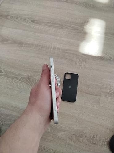 Apple iPhone 12, 6.1" Super Retina XDR OLED ekran. Boja: bela. Dve na lalafo.rs — 5 Apple iPhone 12, 6.1" Super Retina XDR OLED ekran. Boja: bela. Dve — 5