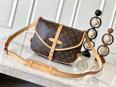 Torba za rame, Louis Vuitton, Materijal: Platno na lalafo.rs Torba za rame, Louis Vuitton, Materijal: Platno