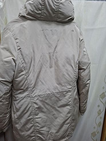 zenske broj: Zimska ženska jakna s kapuljačom – Comma - Boja: bež spolja, bordo at lalafo.rs — 3 zenske broj: Zimska ženska jakna s kapuljačom – Comma - Boja: bež spolja, bordo — 3