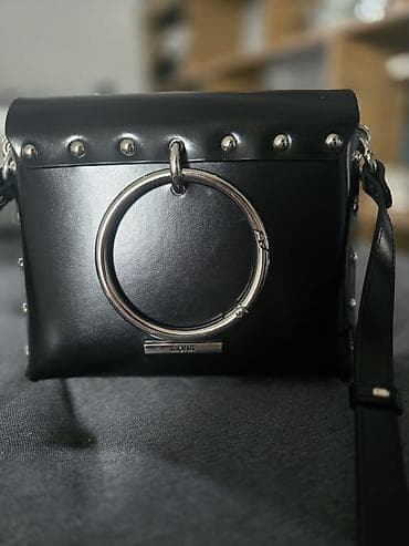 Monina kozna torba, koriscena par puta, nema tragove nosenja u at lalafo.rs — 3 Monina kozna torba, koriscena par puta, nema tragove nosenja u — 3