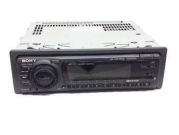 Prodajem autoradio stereo SONY XR-C650RDS sa demontažnom prednjom na lalafo.rs — 2 Prodajem autoradio stereo SONY XR-C650RDS sa demontažnom prednjom — 2