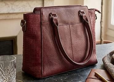 Elegantna ženska torba – bordo - Materijal: prirodna koža sa na lalafo.rs Elegantna ženska torba – bordo - Materijal: prirodna koža sa