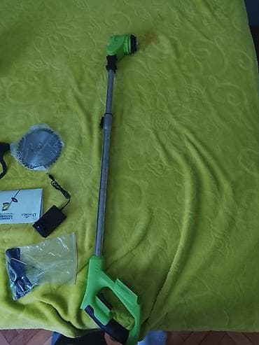 Nije korišćen ima 2 baterije punjači nastavci na lalafo.rs — 4 Nije korišćen ima 2 baterije punjači nastavci — 4