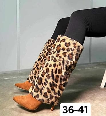 High boots, color - Multicolored at lalafo.rs — 1 High boots, color - Multicolored — 1