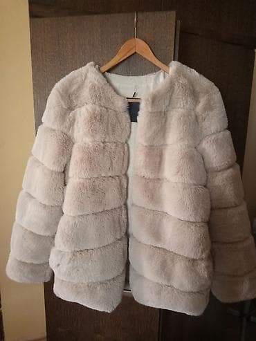 eko koza sa: Bez bundica L vel.Vestacko krzno nema ostecenja .48 cm na lalafo.rs — 1 eko koza sa: Bez bundica L vel.Vestacko krzno nema ostecenja .48 cm — 1