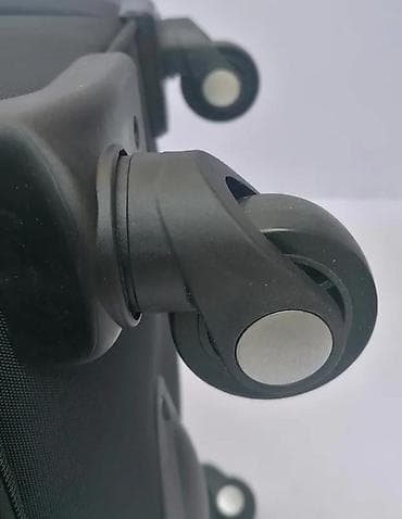 Travel suitcases and bags: Putni kofer na točkiće – Reddy Wengé - Veliki mekani kofer od at lalafo.rs — 2 Travel suitcases and bags: Putni kofer na točkiće – Reddy Wengé - Veliki mekani kofer od — 2