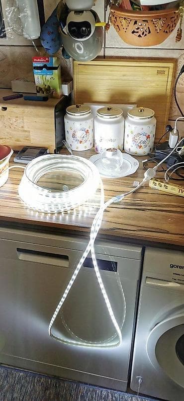 Led traka vodootporna 220v smd5730 120ld/m 18w/m eq100w/m. Trake na lalafo.rs — 9 Led traka vodootporna 220v smd5730 120ld/m 18w/m eq100w/m. Trake — 9