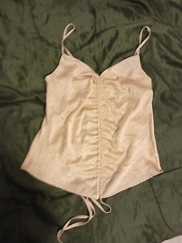 ASOS DESIGN satenska majica na bretele - Model: top na tanke bretele na lalafo.rs — 1 ASOS DESIGN satenska majica na bretele - Model: top na tanke bretele — 1