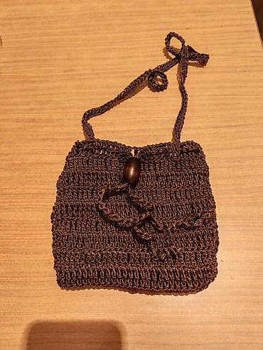 Heklane torbica. plus troškovi dostave. šaljem poštom na lalafo.rs Heklane torbica. plus troškovi dostave. šaljem poštom