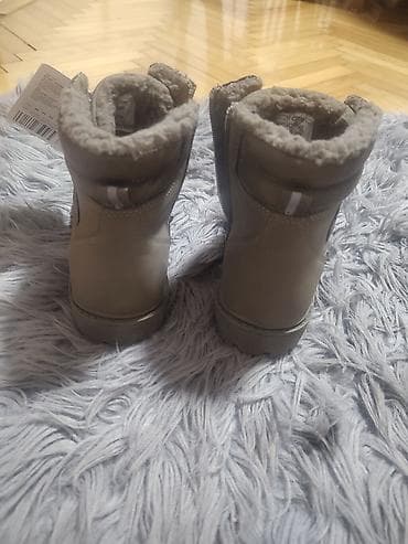 Nove martinke čizme za decu,maslinaste34 velicina. Postavljene,tople at lalafo.rs — 3 Nove martinke čizme za decu,maslinaste34 velicina. Postavljene,tople — 3