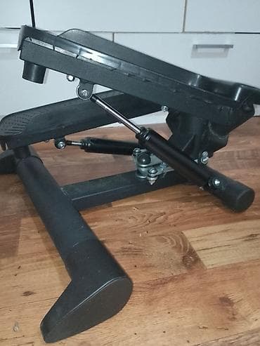 dve suknje po: Mini stepper za kućni trening - Kompaktan stepper sa dve široke at lalafo.rs — 7 dve suknje po: Mini stepper za kućni trening - Kompaktan stepper sa dve široke — 7