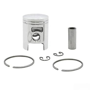 Klip set za dvotaktne motore – prečnik 39 mm Opis: - Komplet klipa sa na lalafo.rs Klip set za dvotaktne motore – prečnik 39 mm Opis: - Komplet klipa sa