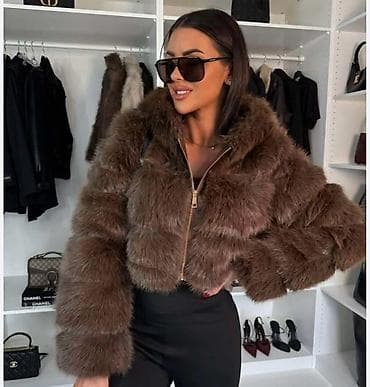 Bunde
S M L na lalafo.rs — 1 Bunde
S M L — 1