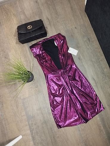 Brutalna Pink haljina veličina odgovara S M i manji L. ima elastina na lalafo.rs — 1 Brutalna Pink haljina veličina odgovara S M i manji L. ima elastina — 1