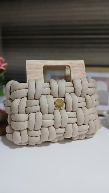 Rucni rad. za vise informacija,pitati at lalafo.rs — 1 Rucni rad. za vise informacija,pitati — 1