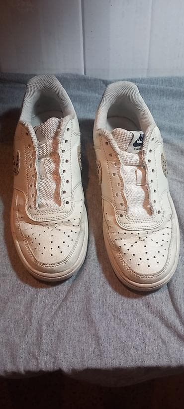 Patike Nike u dobrom stanju. Novi Beograd blok 62 na lalafo.rs Patike Nike u dobrom stanju. Novi Beograd blok 62