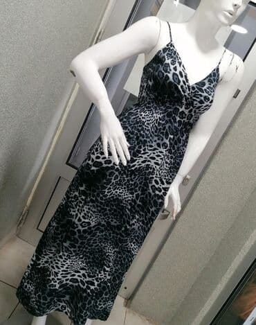 Amari S (EU 36), bоја - Šareno, Večernji, maturski, Na bretele na lalafo.rs Amari S (EU 36), bоја - Šareno, Večernji, maturski, Na bretele