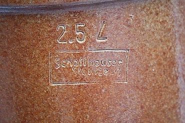 original esprit: Schaffhausen steinzeug 2,5 l ORIGINAL posuda za led 1960.te. Made in at lalafo.rs — 2 original esprit: Schaffhausen steinzeug 2,5 l ORIGINAL posuda za led 1960.te. Made in — 2