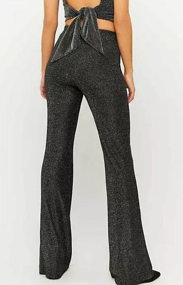 Svetlucave pantalone – veličina S/M. - Boja: tamno siva/ crna sa at lalafo.rs — 2 Svetlucave pantalone – veličina S/M. - Boja: tamno siva/ crna sa — 2