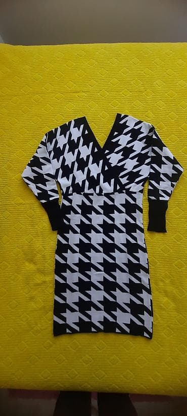 Women's Clothing: Prelepa haljina od trikotaže, pepito dezena, dva-tri puta nošena, u at lalafo.rs — 5 Women's Clothing: Prelepa haljina od trikotaže, pepito dezena, dva-tri puta nošena, u — 5