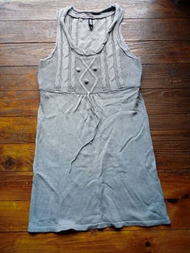 M, color - Grey, With the straps at lalafo.rs M, color - Grey, With the straps