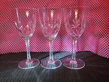 Case kristal za vino iz 70ih. Case za vino,kristalne sa na lalafo.rs — 3 Case kristal za vino iz 70ih. Case za vino,kristalne sa — 3