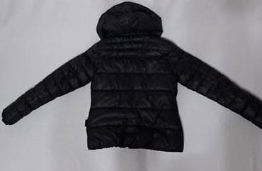 C&A jakna zimska za devojčice crna sa bordo detaljima u na lalafo.rs — 5 C&A jakna zimska za devojčice crna sa bordo detaljima u — 5