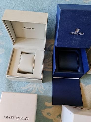 Set originalnih kutija za satove i nakit – razni brendovi Ponuda na lalafo.rs — 4 Set originalnih kutija za satove i nakit – razni brendovi Ponuda — 4