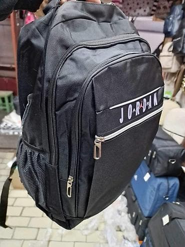 Školske torbe ima nove modele samo 2300 din veličine 46x37 na lalafo.rs — 7 Školske torbe ima nove modele samo 2300 din veličine 46x37 — 7