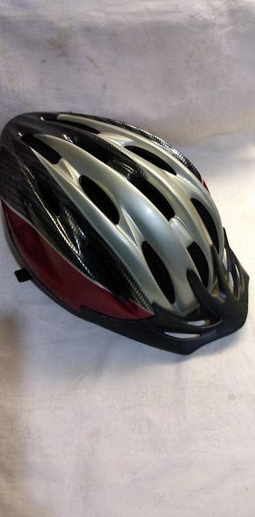 Bicikl kaciga za odrasle vel M/L,polovna,podesiva na lalafo.rs — 1 Bicikl kaciga za odrasle vel M/L,polovna,podesiva — 1